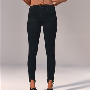 Abercrombie & Fitch the super skinny ankle high rise size 26 2R black jeans